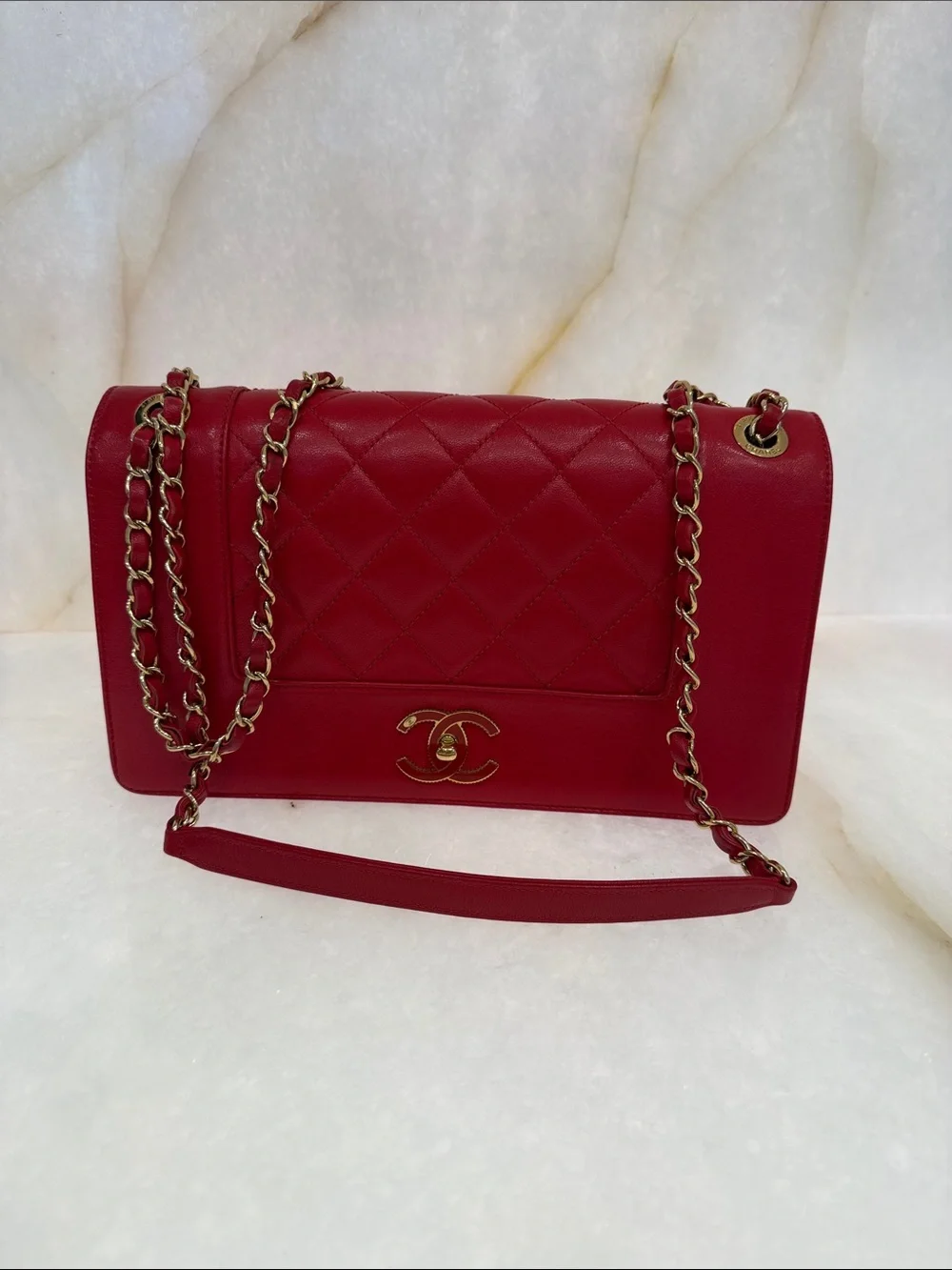 CHANEL Red Quilted Flap Shoulder Bag with Gold Hardware